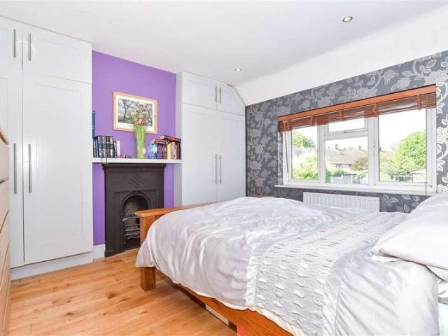 House for sale in Midway, Kent