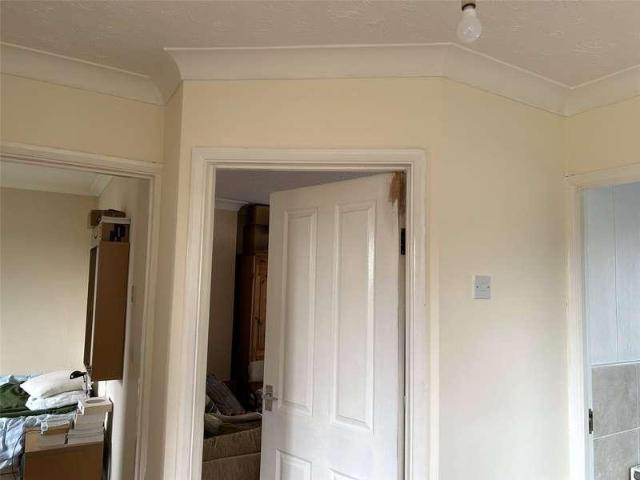 House for sale in Woodside Estate, Houghton Regis