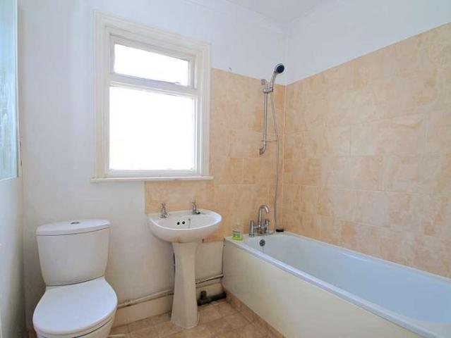 House for sale in Wealdstone, Greater London