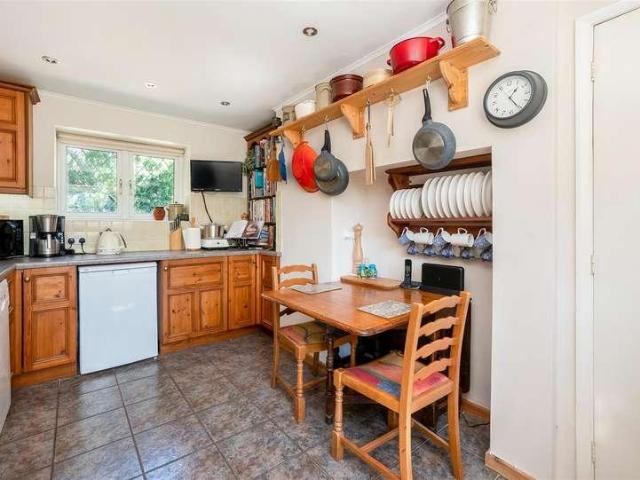 House for sale in Evershot, Oxfordshire