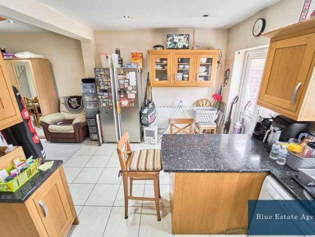 House for sale in London Borough of Hounslow, Greater London