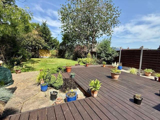 House for sale in Oadby, Leicestershire