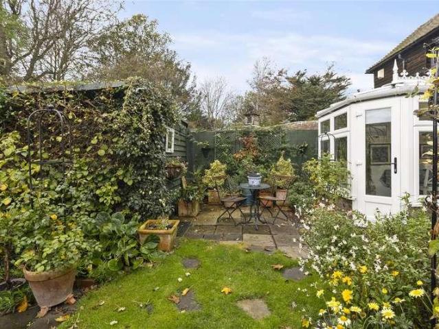 House for sale in Seaford, Iford