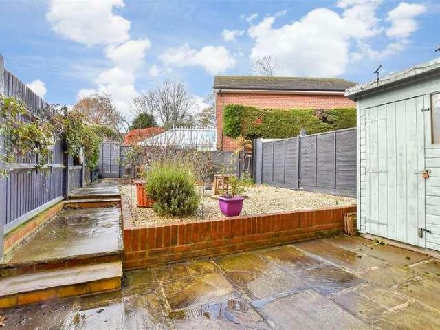 House for sale in Mill Hill, Ash