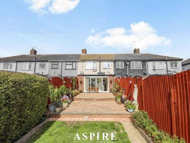 House for sale in Greater London