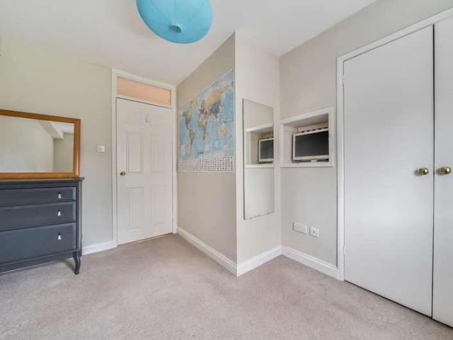 House for sale in New Barnet, Greater London