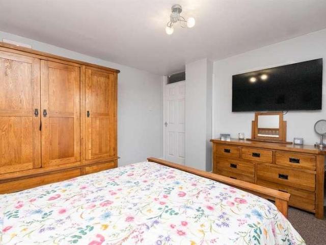 House for sale in Almondsbury, South Gloucestershire