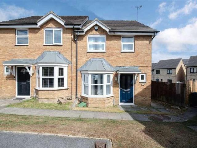 House for sale in Cottingley, West Yorkshire