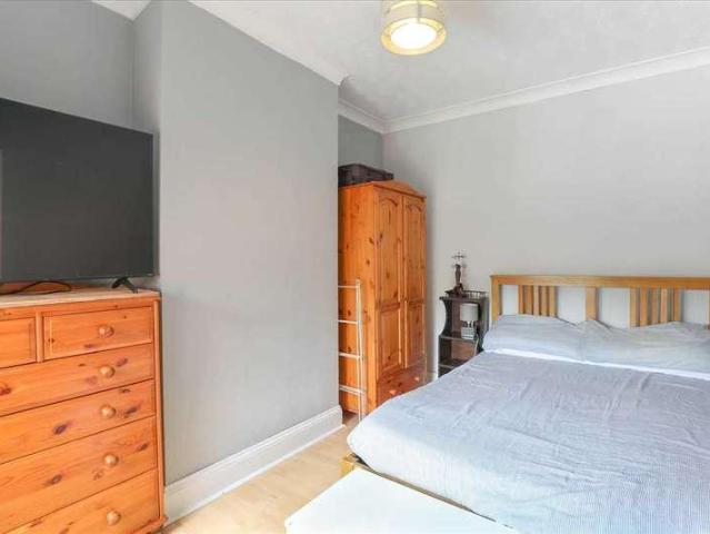 House for sale in Burton Latimer