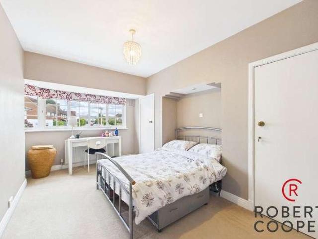 House for sale in Greater London