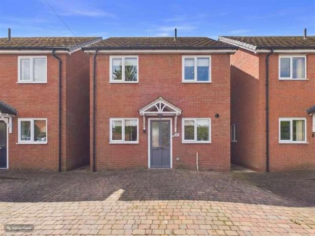 House for sale in Beamhurst, Staffordshire