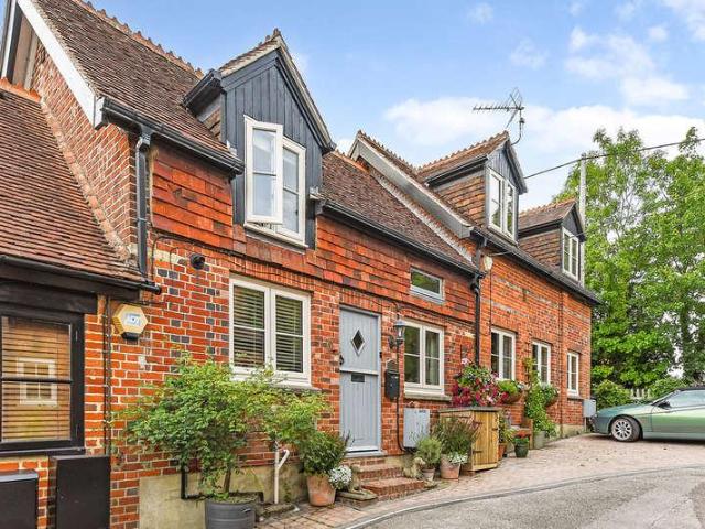 House for sale in Shedfield, Hampshire