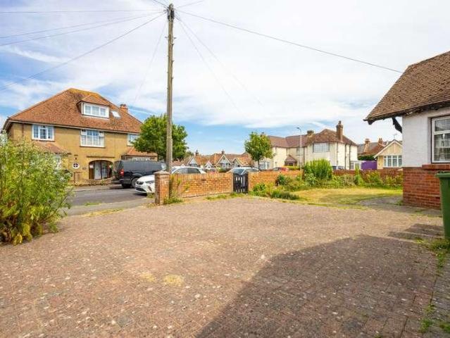 House for sale in Folkestone