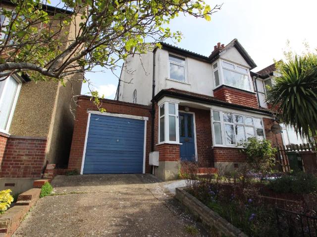 House for sale in Worcester Park, Greater London