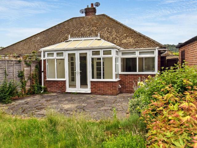House for sale in The Butts, Kent