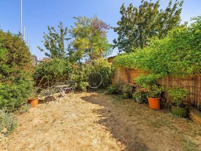 House for sale in London Borough of Lewisham, Greater London