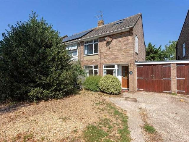 House for sale in Chichester, Littlecote