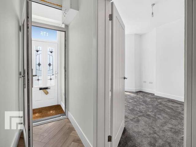 House for sale in Gibbonsdown, Barry