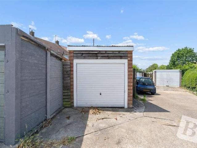 House for sale in Gravesend, Gravesham