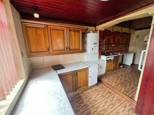 House for sale in Lee Bank, Greater Manchester