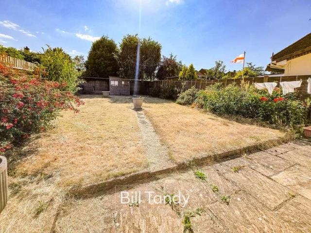 House for sale in Leyfields, Kettlebrook