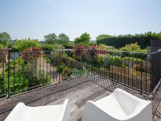 House for sale in The Bridge, Kent