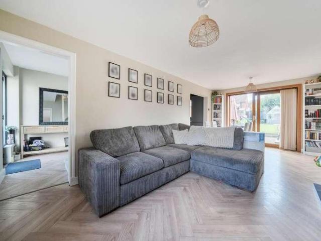 House for sale in Leigh Park, Spring Vale
