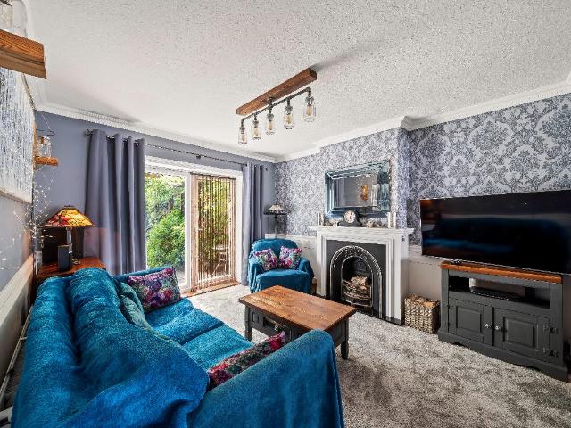 House for sale in Worcester Park, Greater London