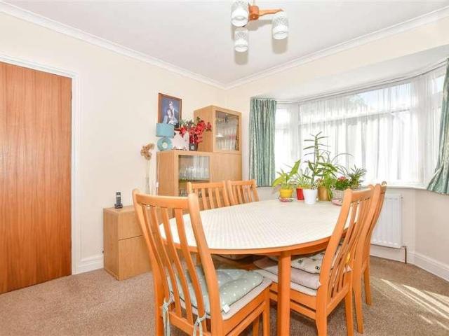 House for sale in Midway, Kent