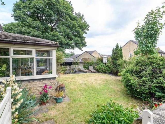 House for sale in Hungerhill, Bradford