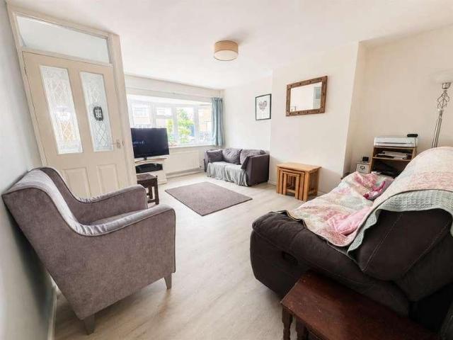 House for sale in Chipping Hill, Essex