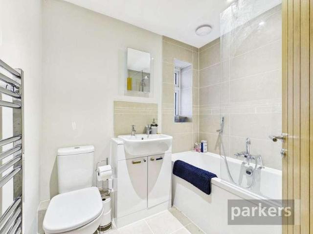 House for sale in Black Bourton, Oxfordshire