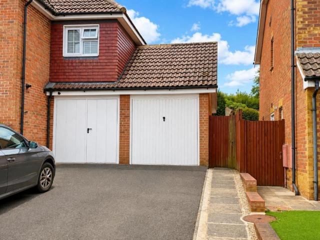 House for sale in Folkestone, Kent