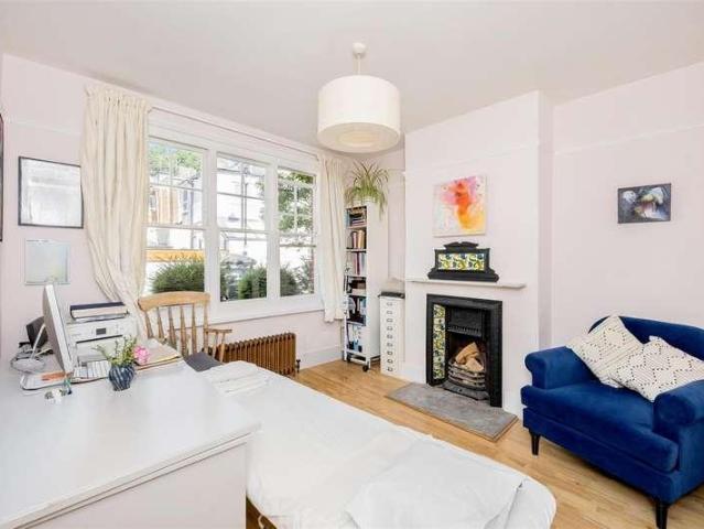 House for sale in Lewes, Iford