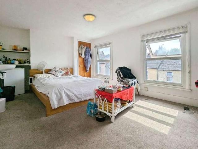House for sale in Reading