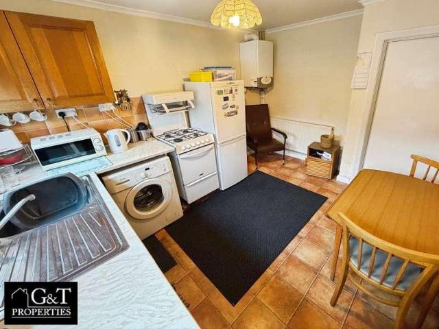 House for sale in Brierley Hill, West Midlands