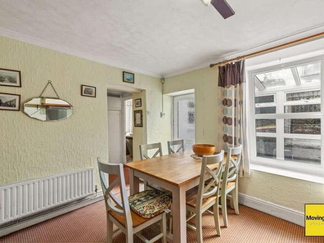 House for sale in Pontardawe, Pontardawe, Clydach