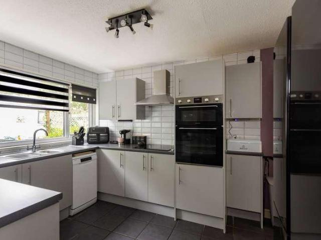 House for sale in Fenny Stratford, Milton Keynes
