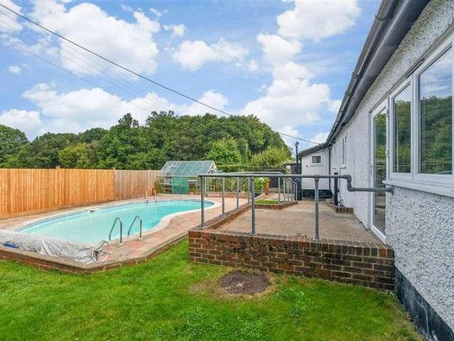 House for sale in Bridgefield, Kent