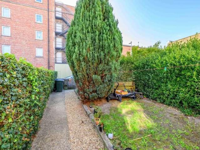 House for sale in Bargate, Boston