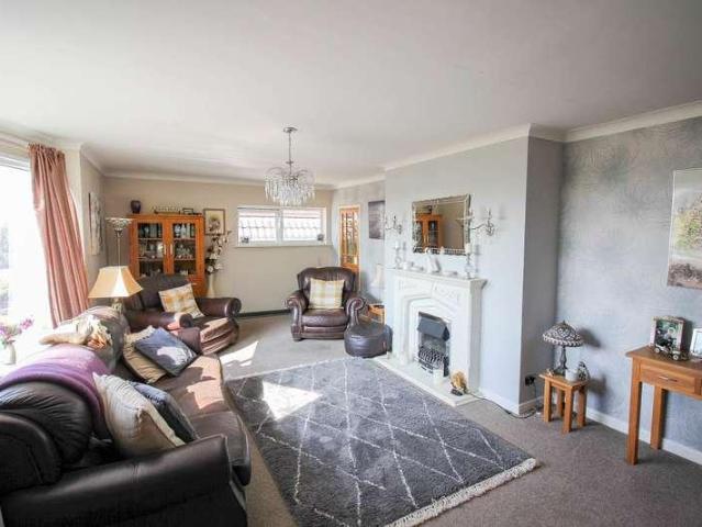 House for sale in Worle, Weston-super-mare