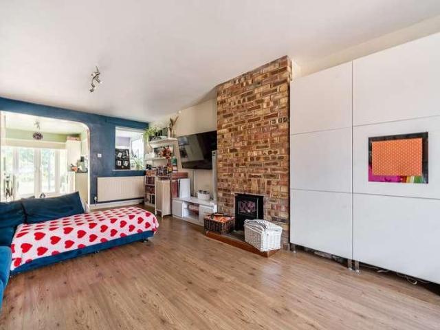 House for sale in Kingsdown, Swindon
