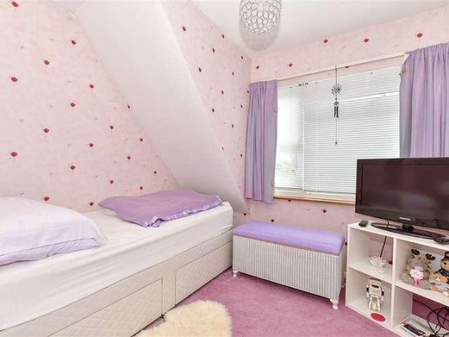 House for sale in Midway, Kent