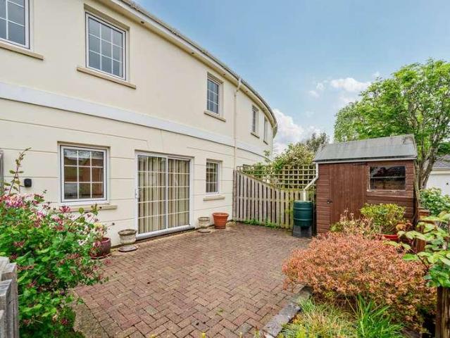 House for sale in Golden Valley, Gloucestershire