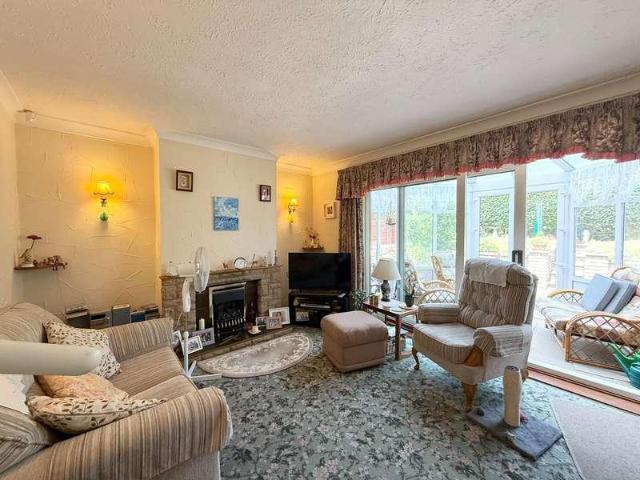House for sale in Stourbridge, West Midlands