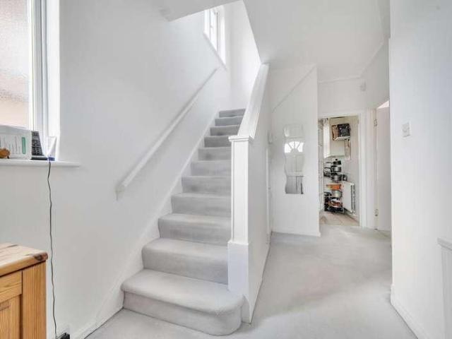House for sale in West Finchley, Greater London