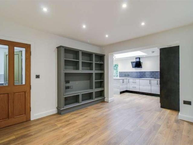 House for sale in Crofton, West Yorkshire