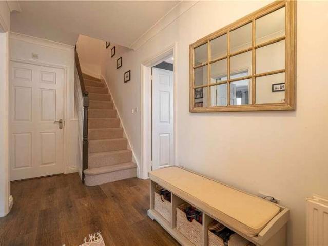 House for sale in Cliff Hill, Warwick