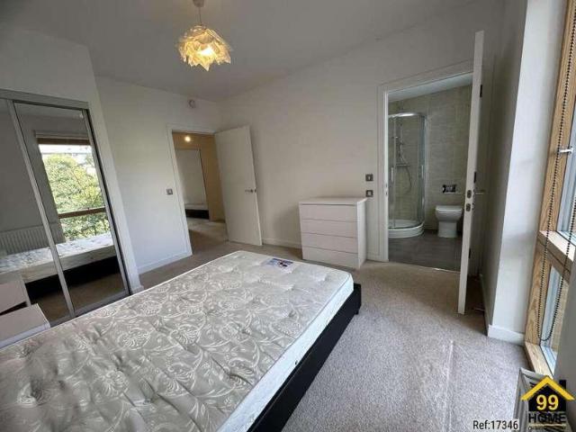 House for sale in Canning Town, Greater London