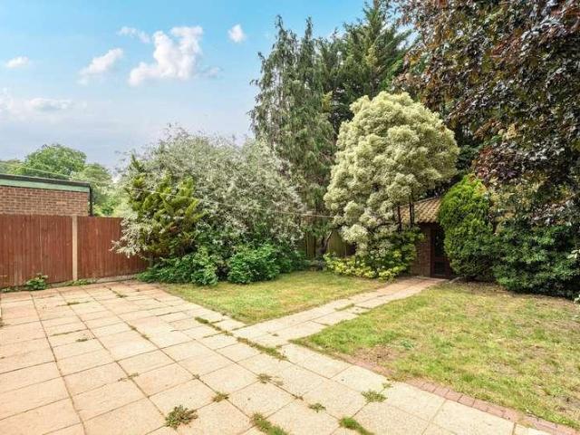 House for sale in Row Town, Surrey